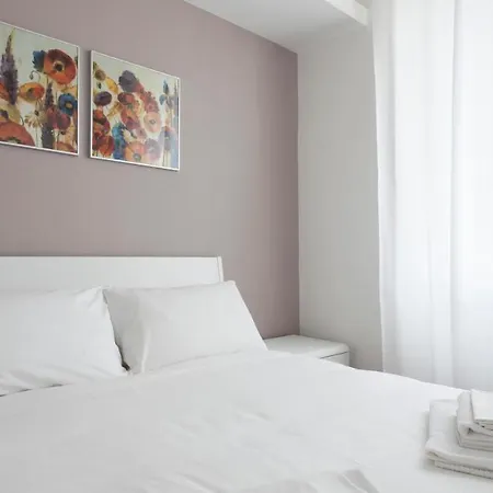 Italianway-cola Montano Apartament *